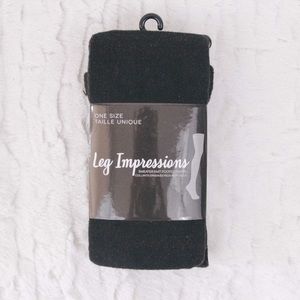 ♡ Leg Impressions Black Sweater Knit Footed Tights ♡